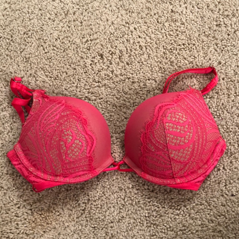 Bombshell Plunge Victoria Secret Bra